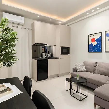 Apartment Cozy By Nest *