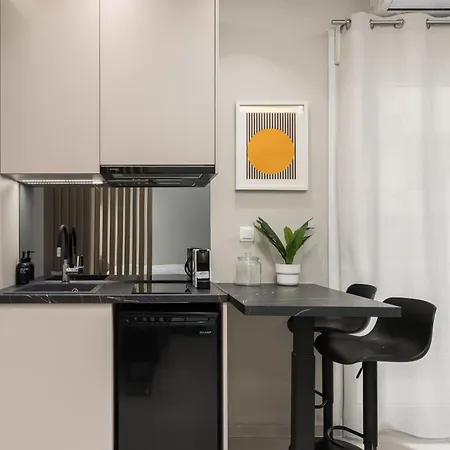 Apartament Cozy By Nest Saloniki